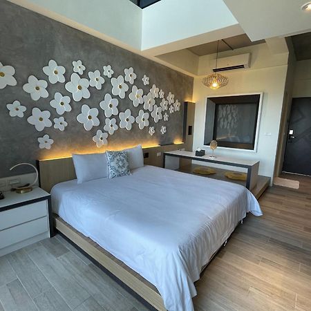 Peekaboo Apartment Xiaoliuqiu Exterior photo