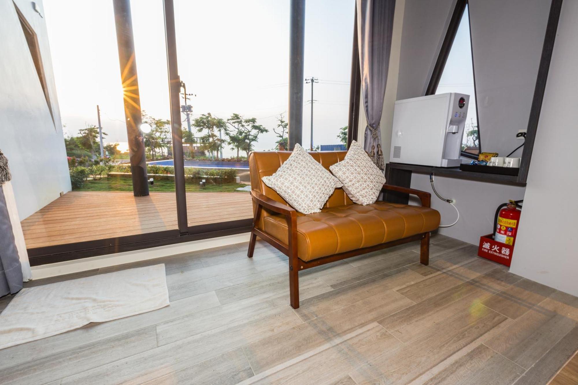 Peekaboo Apartment Xiaoliuqiu Exterior photo