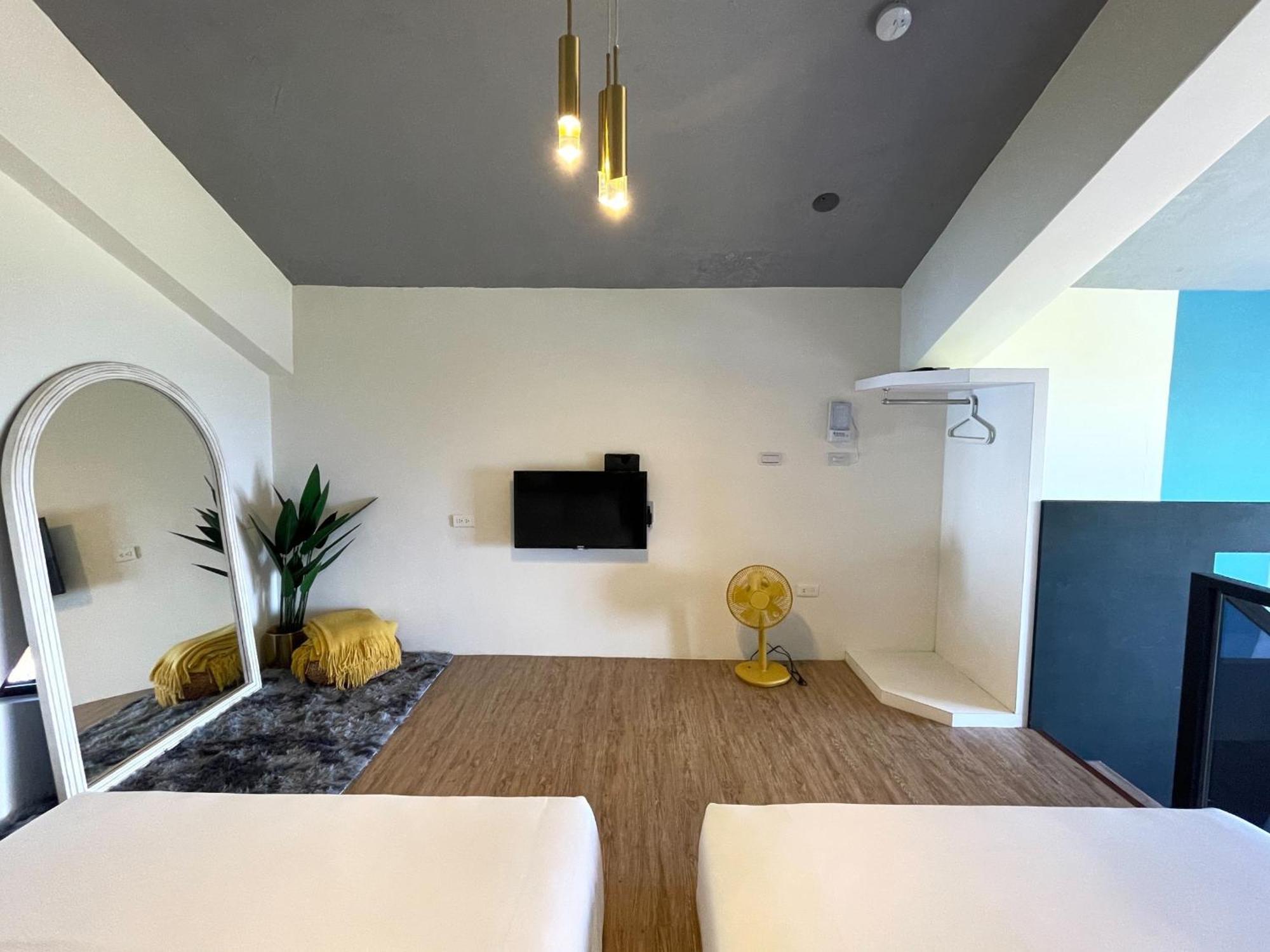 Peekaboo Apartment Xiaoliuqiu Exterior photo